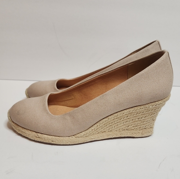 J. Crew Canvas espadrille wedges in Flax. Women's size 8.5. - Picture 1 of 16